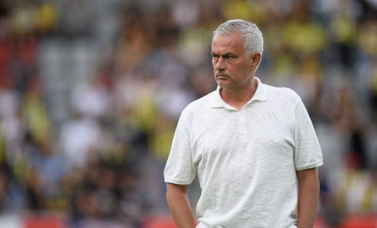 穆里尼奥违约金超1亿欧第一人！在2年内两次遭解雇，再获1500万欧赔偿